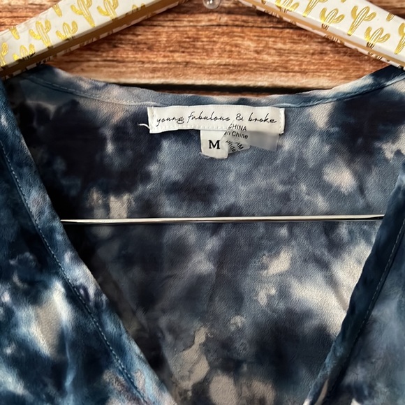 Young Fabulous & Broke Blue and White Tye dye Blouse - Picture 5 of 6